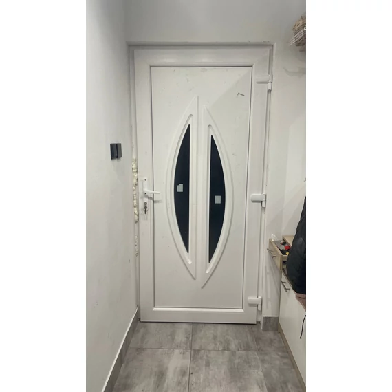 Bejárati ajtó B40 panellel 2 rétegű üvegezéssel 95 x 205 cm Egyszárnyú